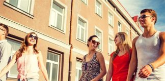7 signs that a guy is friendzoned, likelovequotes.com ,Like Love Quotes