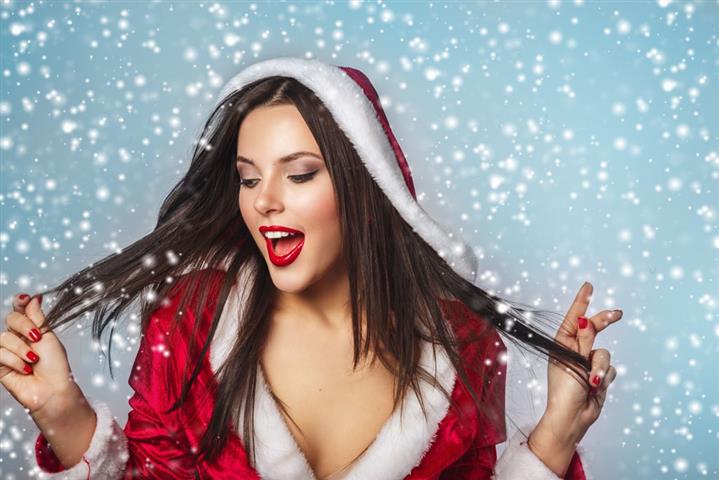 10 More Tips, Tricks and Ways to Save Money this Christmas