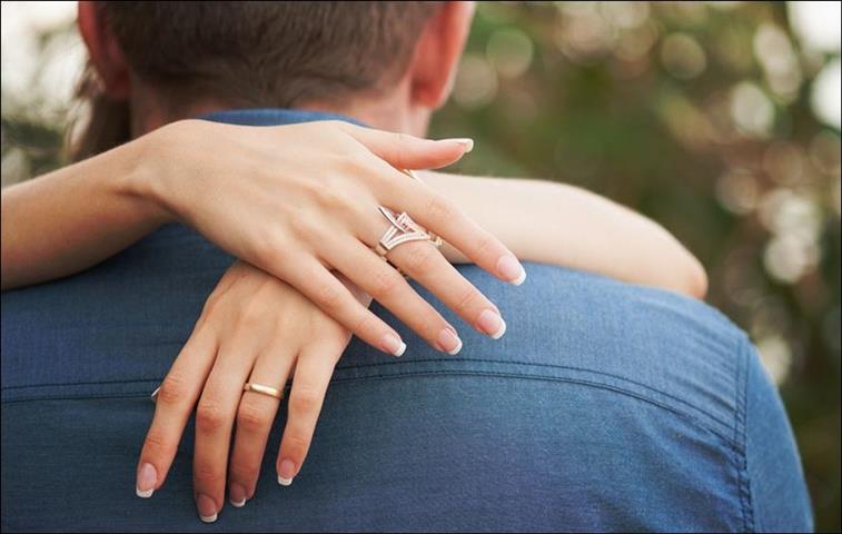 10 Signs that He Is The One