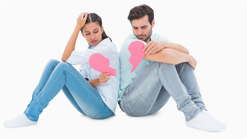 9 Dramatic and Weird Things We do Post Break-Up