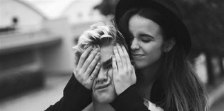 12 'Must Know' Flirting Tips Every Guy Needs to Have in His Mind