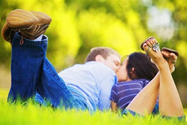 7 Unique Ways to Make Your Boyfriend Feel Special