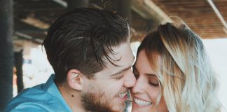 14 Sweet and Cute Ways to Make Your Woman Happy