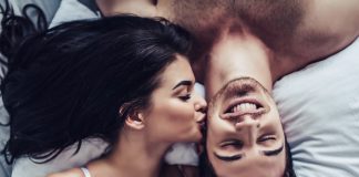 15 Big Early Warning Signs of a Bad Boyfriend