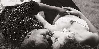How to be a Good Girlfriend in Ten Steps