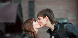 How to Get to Know Someone on a Date, likelovequotes.com ,Like Love Quotes