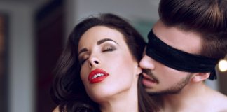 How to Kiss a Friend and Get Away With it, likelovequotes.com ,Like Love Quotes