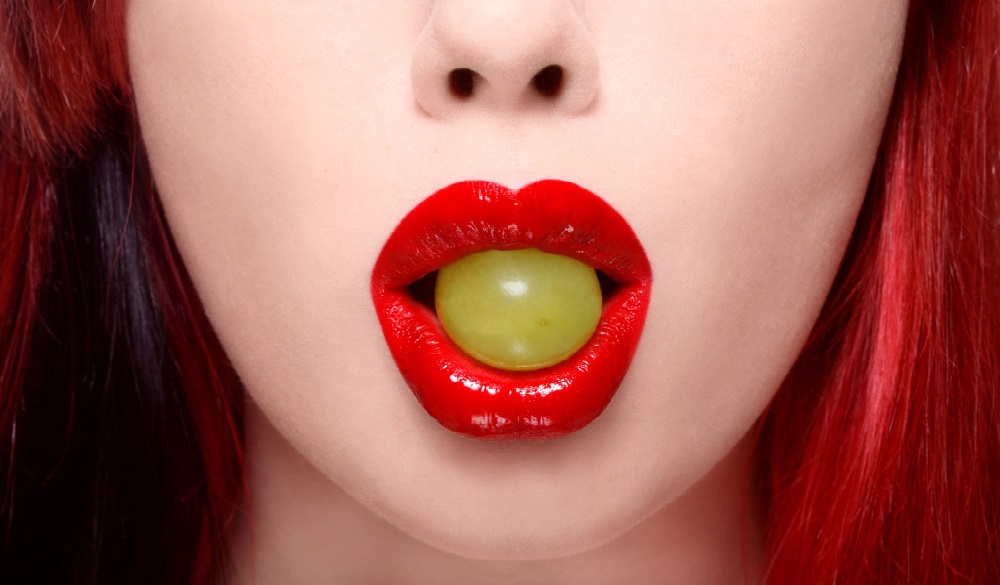 How to Look Beautiful and Oh-So-Hot in 15 Easy Steps