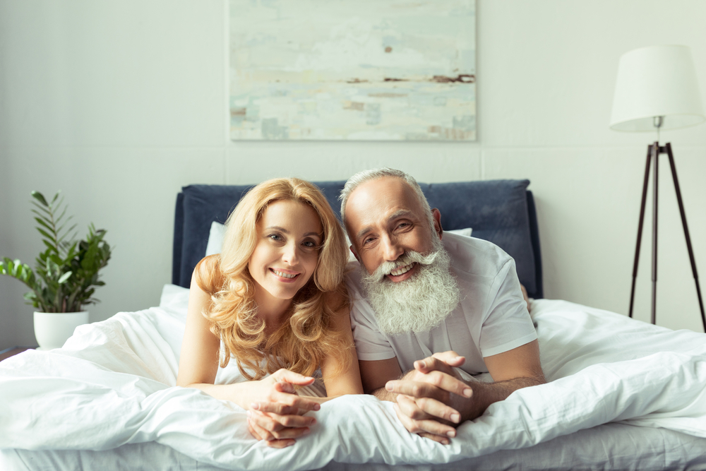 Reasons You Should Date an Older Man at Least Once-likelovequotes