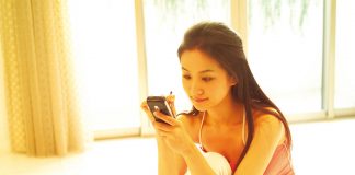 Sometimes She Text Me and Sometime She is Cold: What to do?, likelovequotes.com ,Like Love Quotes