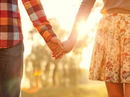 The Girl I Love Loves Someone Else - What To Do-likelovequotes, likelovequotes.com ,Like Love Quotes