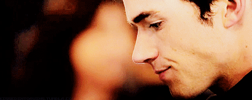 Classy Flirting Tips to avoid looking Desperate....