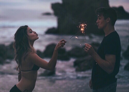 Signs that tell you are a Serial Womanizer_2