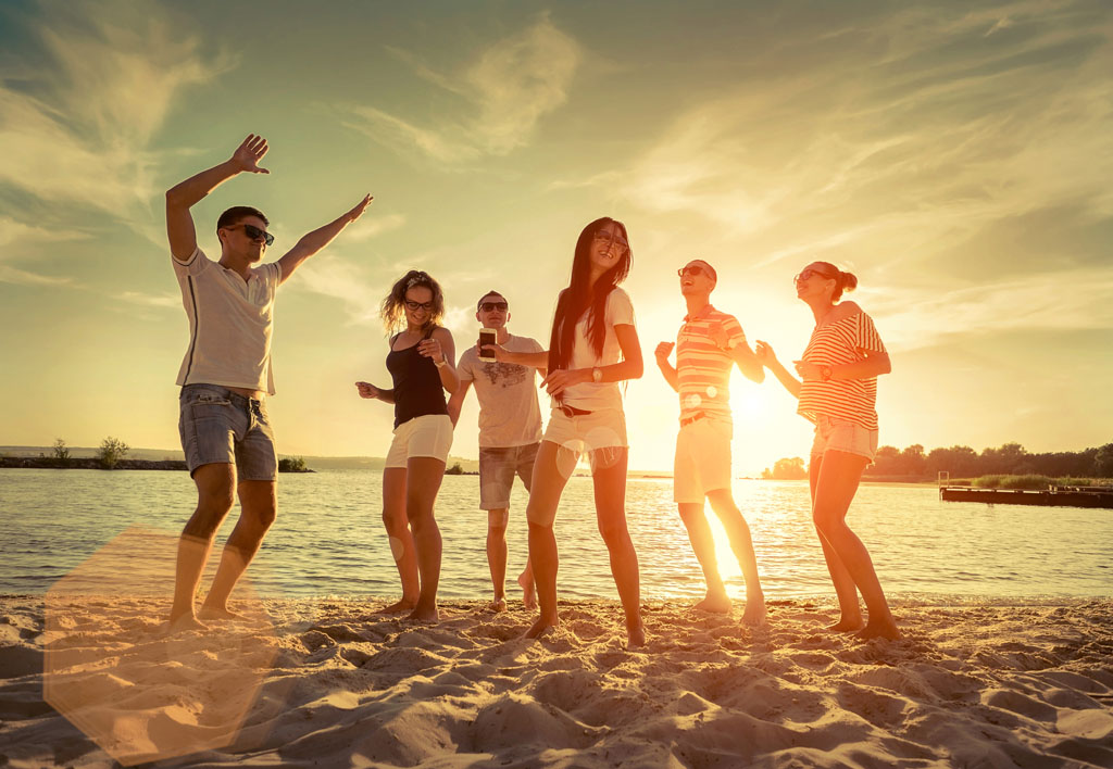 Top 25: Inspirational Quotes on Friendship, likelovequotes.com ,Like Love Quotes
