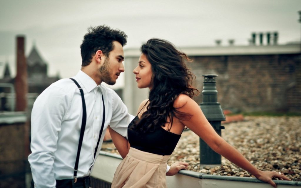 Dude It's Your First Kiss, Make it Large
