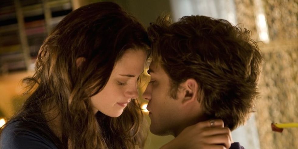 Dude It's Your First Kiss, Make it Large