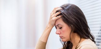Ways to Deal with a Depressed Boyfriend