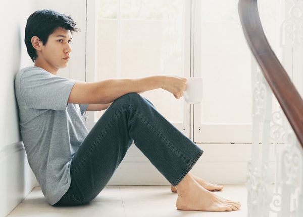 Psychologically Speaking : Do Guys Feel Annoyed When We Ignore Them