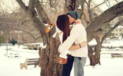I just wanna be your winter bear and Hug You Like One