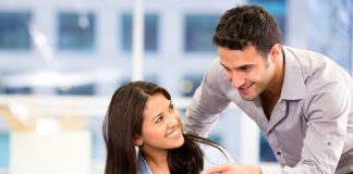 6 Signs To Prove That Co Worker Have A Crush On You