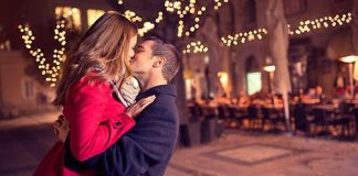 Tips To Reconnect With Your Partner In 2017