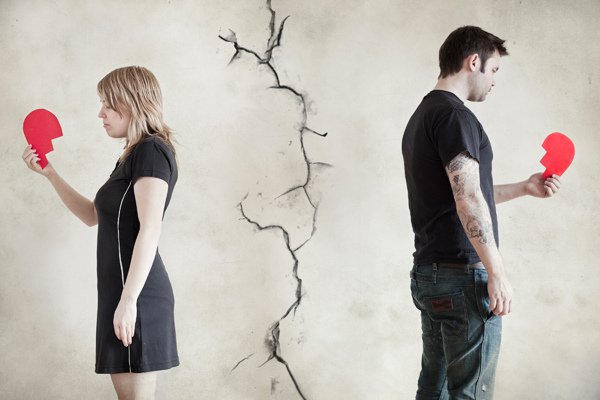 4 Ways To Get Him To Break Up With You