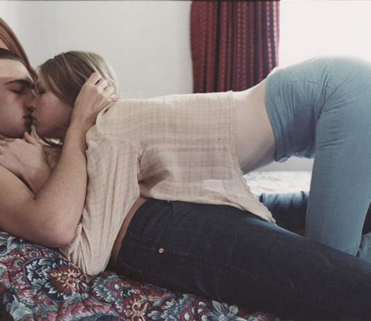 If Your Boyfriend Does These Things, He's Really In Love With You-likelovequotes