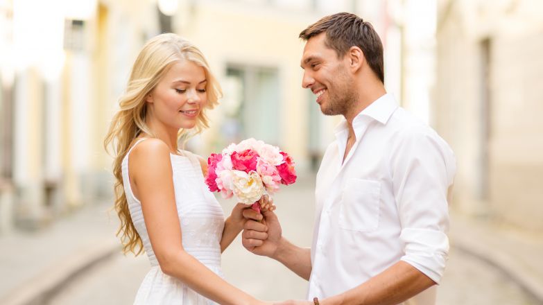 How To Find A Boyfriend In College -likelovequotes