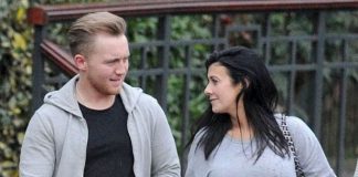 Why is my Ex Girlfriend Flaunting Her New Boyfriend