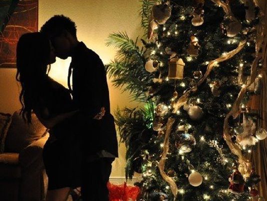 50 Romantic Christmas Quotes For Loved Ones
